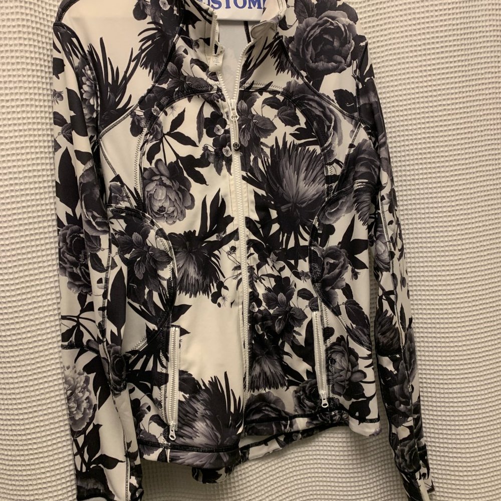 Lululemon Define Jacket 12